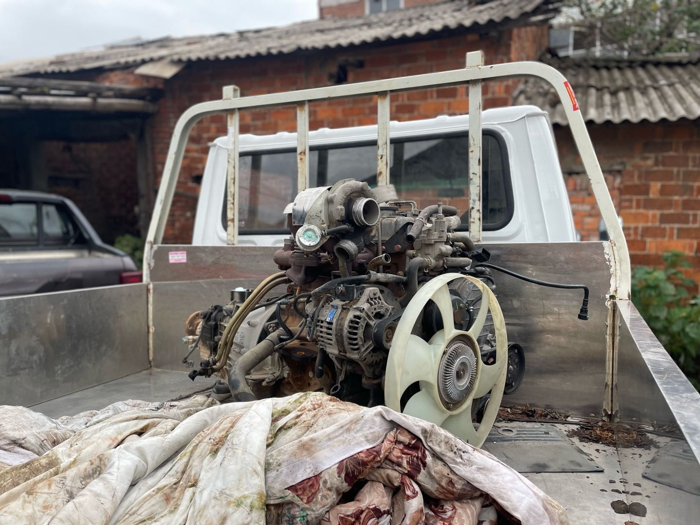 南昌五十铃拆车件