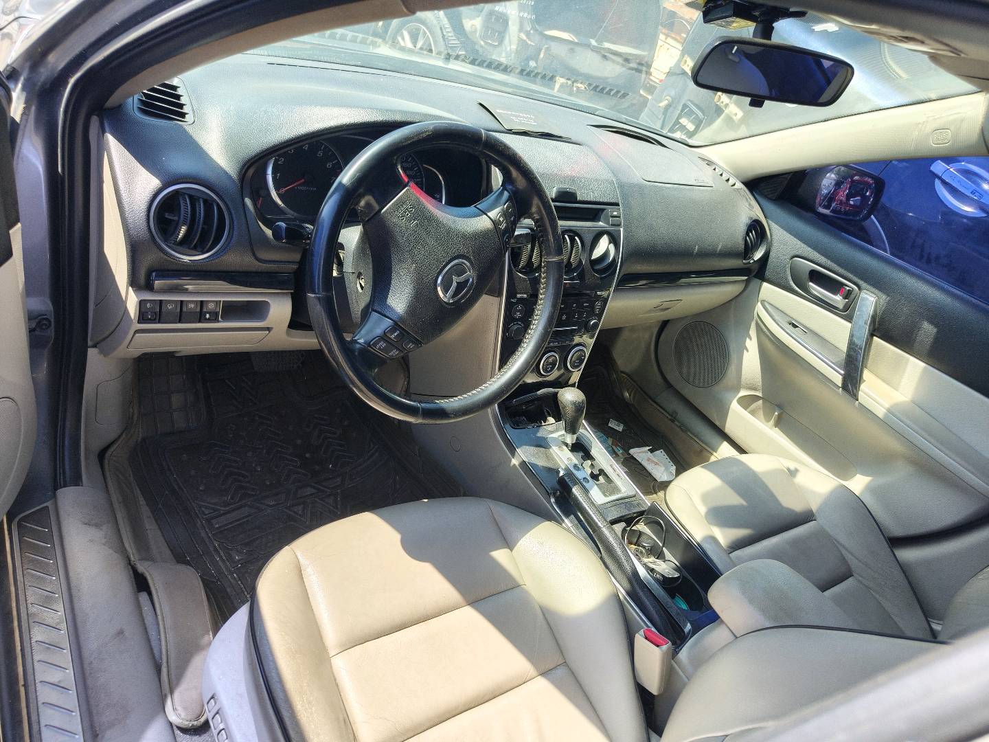 锦州马自达拆车件